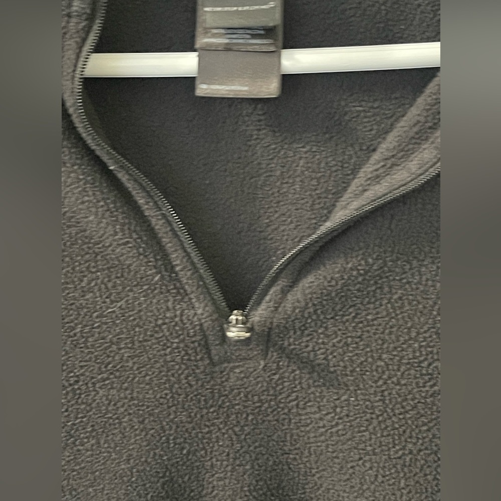 North face fleece pullover - Picture 7 of 9